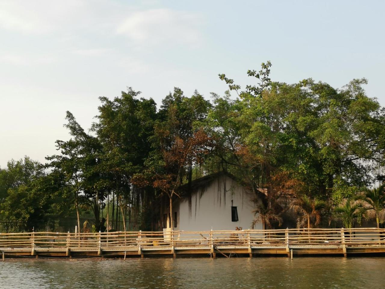 Chi-Bu Riverside Nhon Trach Екстериор снимка